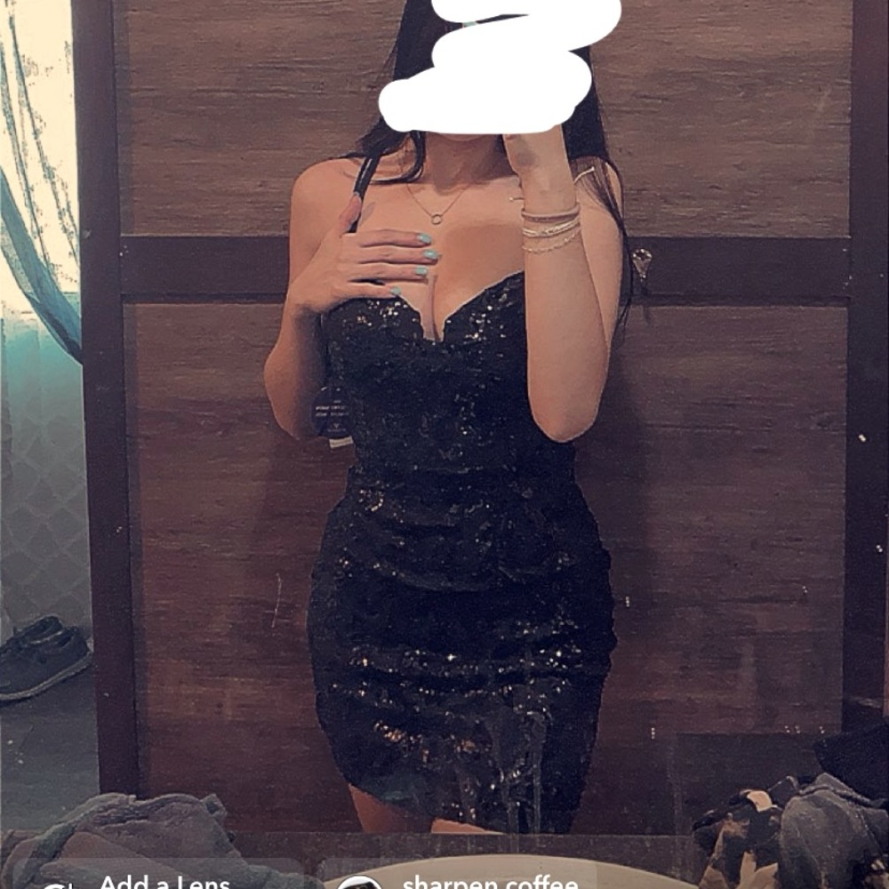 Black bodycon homecoming dress